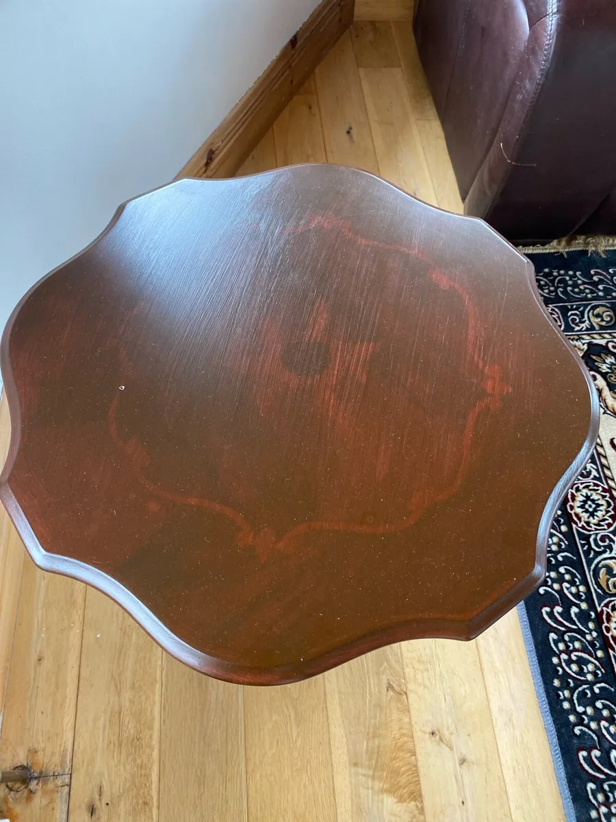 Wooden Round Table - Image 1