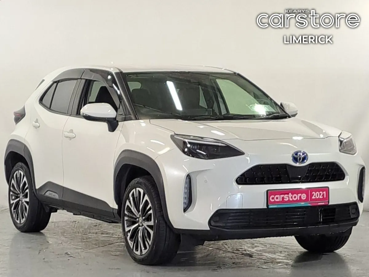 Toyota Yaris Cross 1.5 PET HYB Auto - Image 1