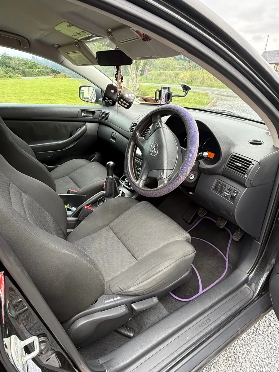Toyota Avensis 2007 - Image 3