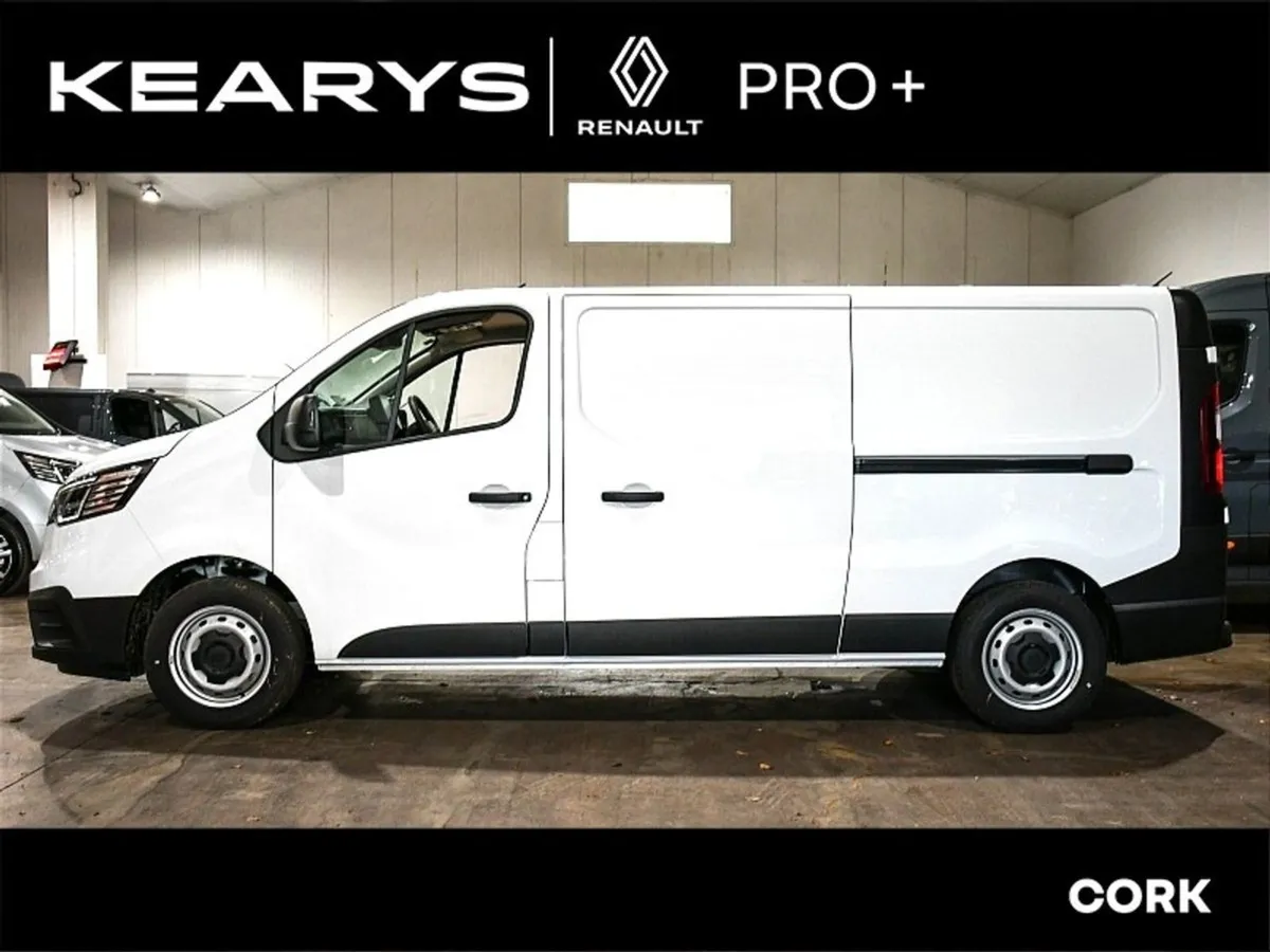 Renault Trafic Ll30 Blue dCi 130 Start Panel Van - Image 2