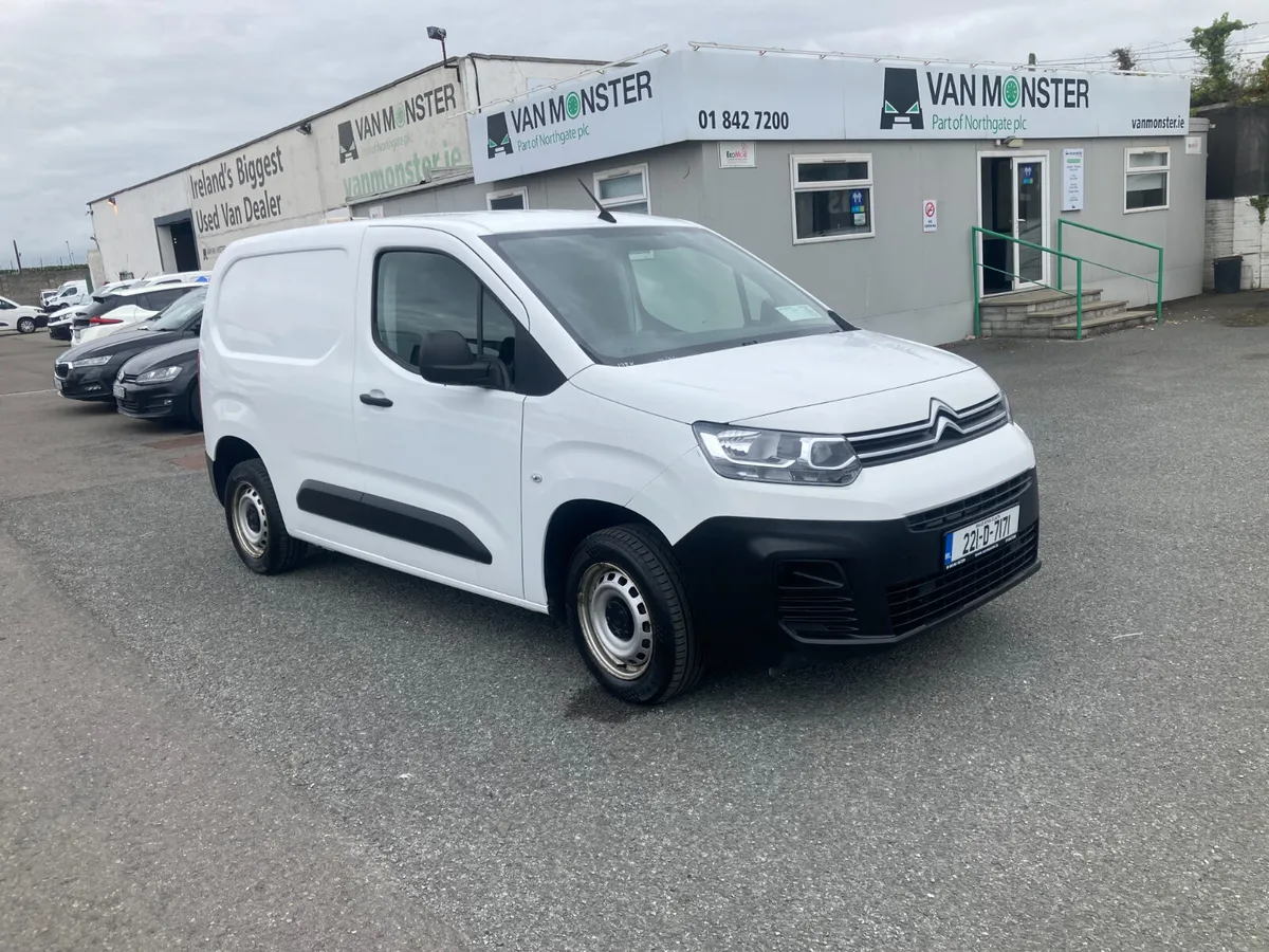 Citroen Berlingo 2022 - Image 1