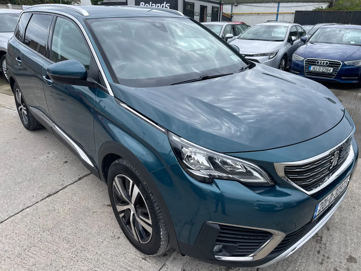 201 Peugeot 5008 Allure 1.5 Diesel 7 Seater Model - Image 2