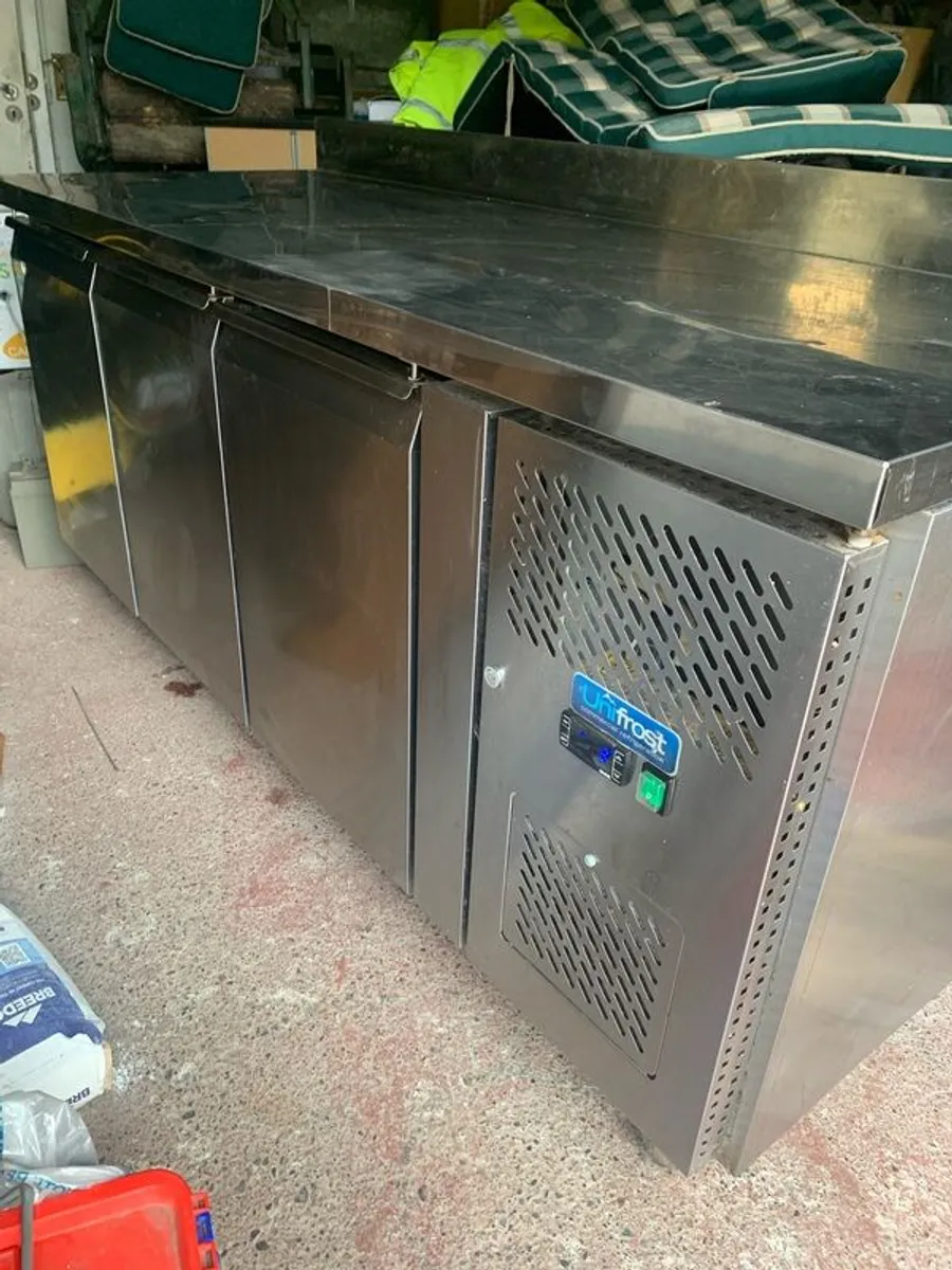 commerical fridge - Image 3