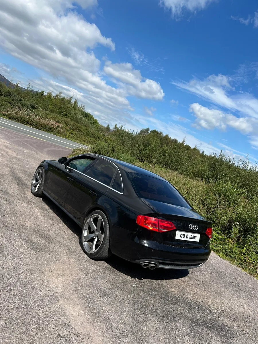 Audi A4 S-Line - Image 4
