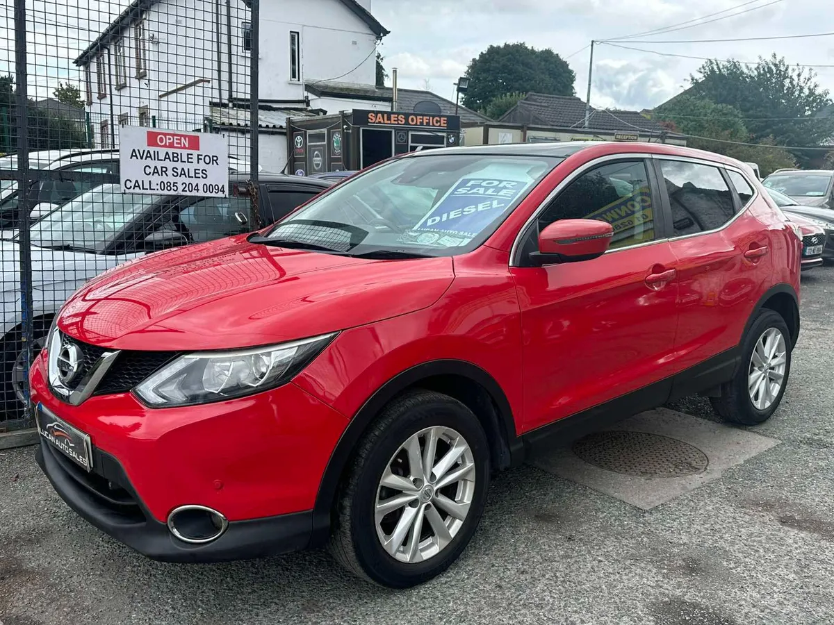 2015 Nissan Qashqai PREMIUM - Image 2