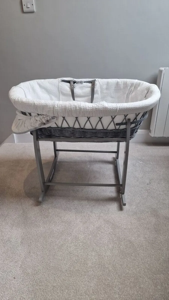 Moses Basket - Image 2