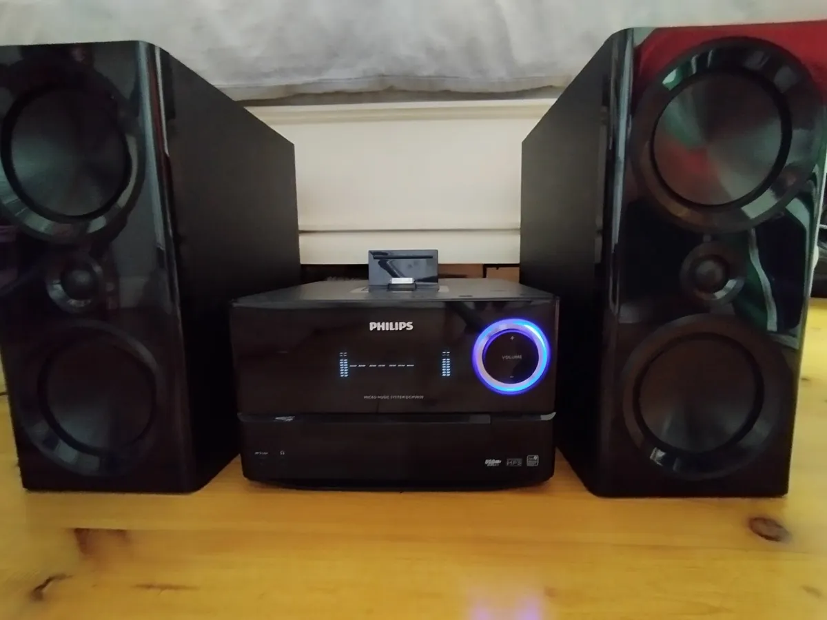 Phillips CD player - Image 1