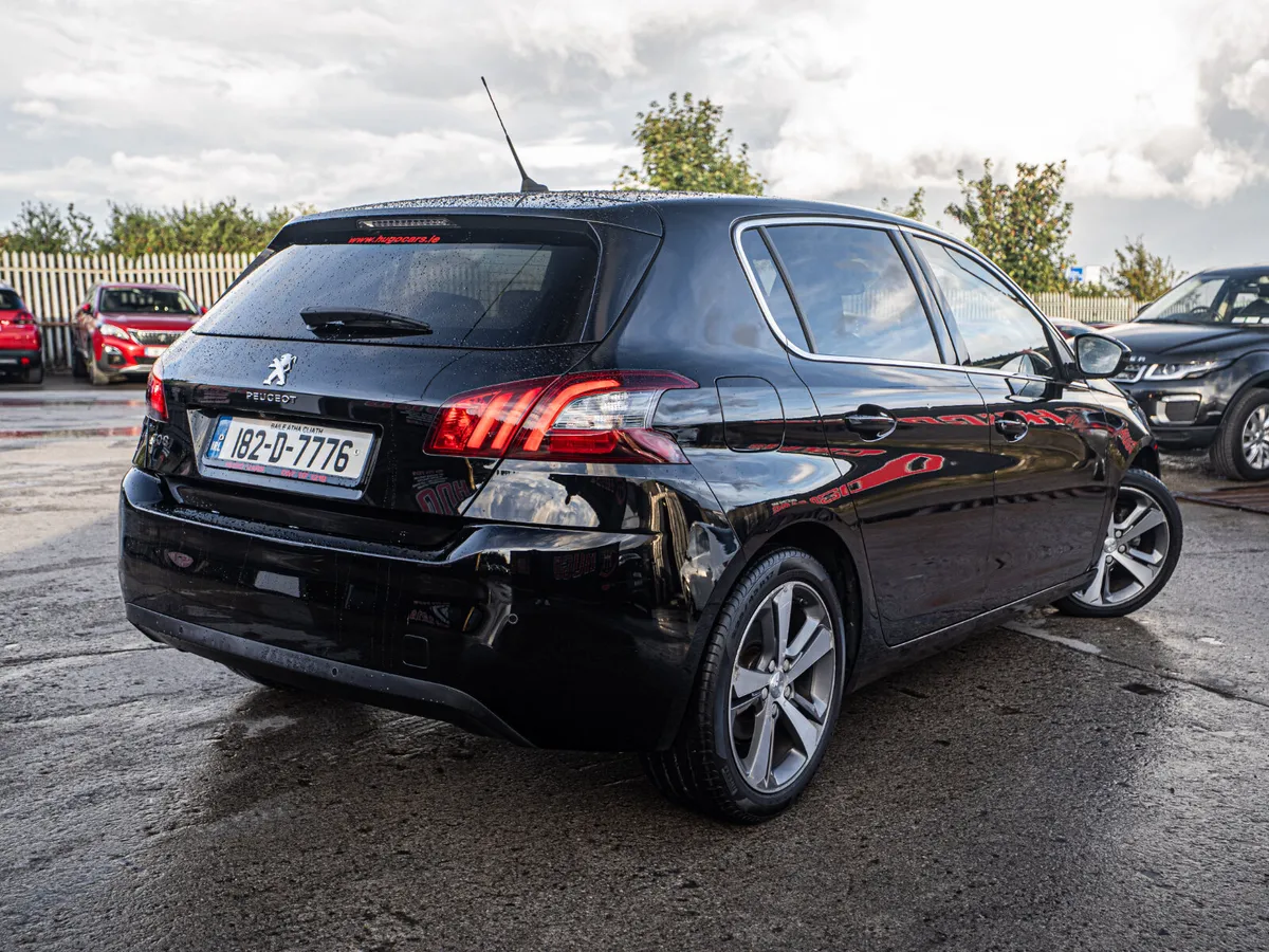182 Peugeot 308 1.2 Allure/High spec/1yr warranty - Image 3
