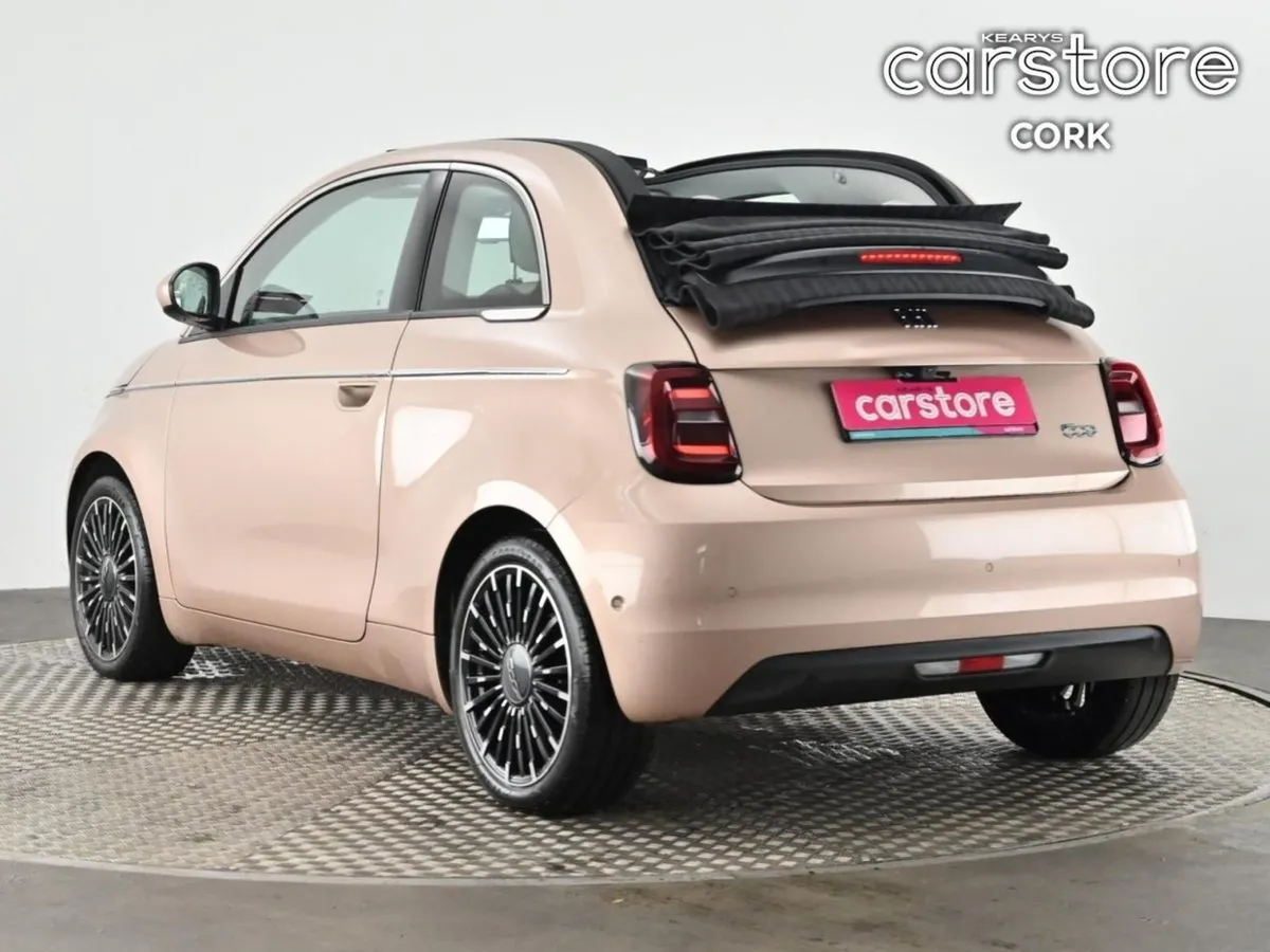 Fiat 500 500 C LA Prima Cabrio Electric - Image 4