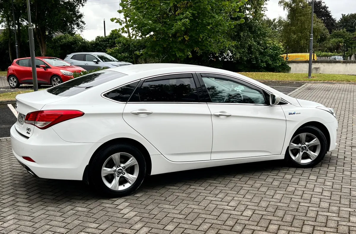 Hyundai i40 2014 1.7Diesel new nct 4/26 low km - Image 4