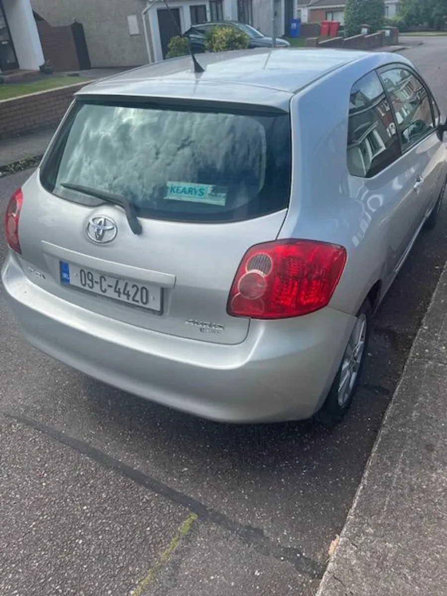 Toyota Auris 2009 - Image 4