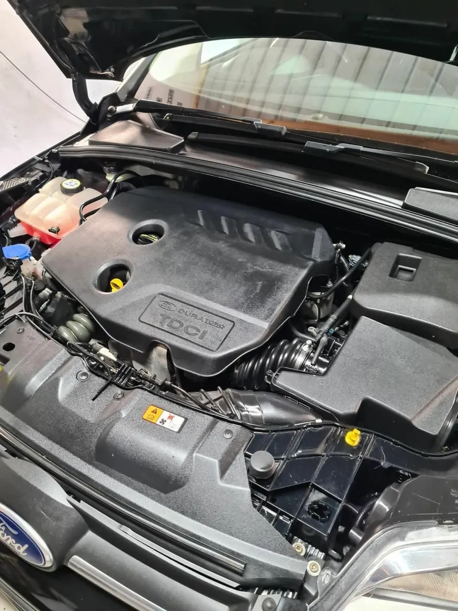 Ford Focus 2012 - Image 4