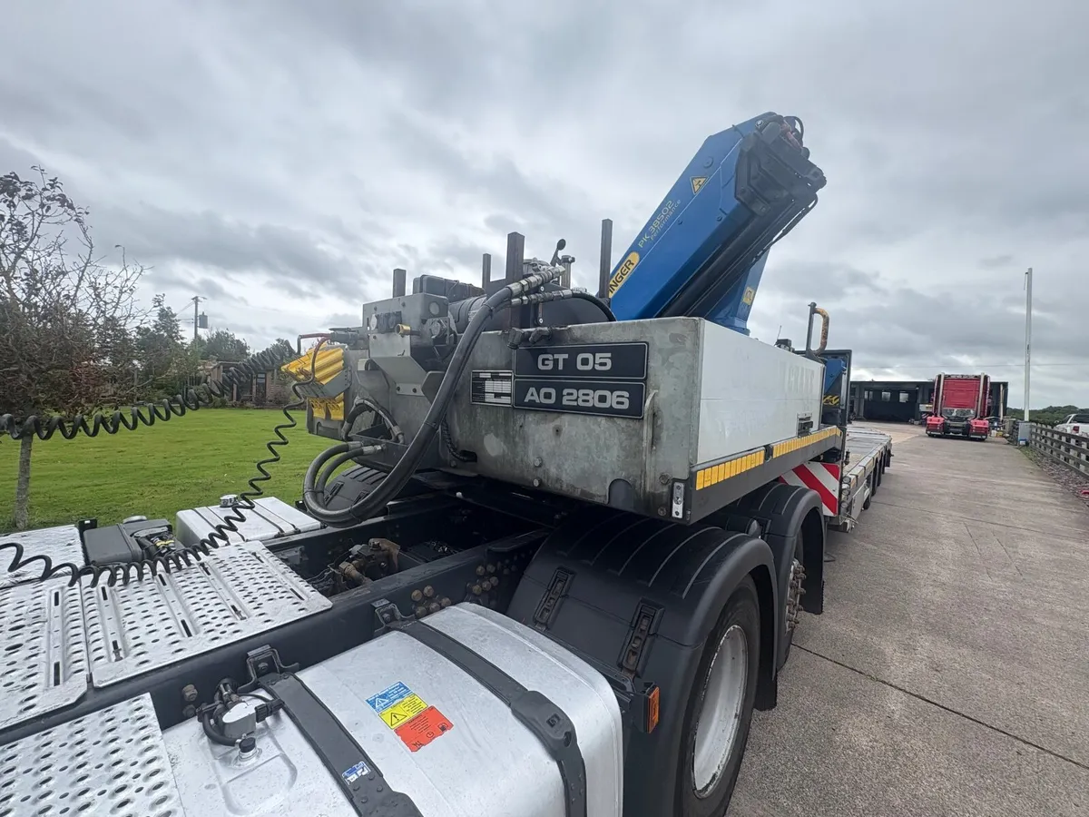 Scania R500 tag auto with extendable crane trailer - Image 3