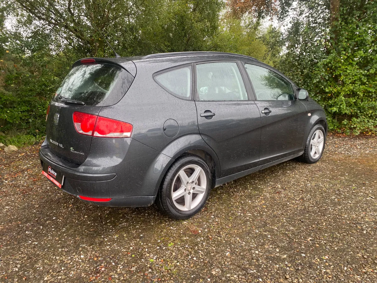 11 SEAT Altea  XL Reference 1.6TDI 105BHP - Image 3