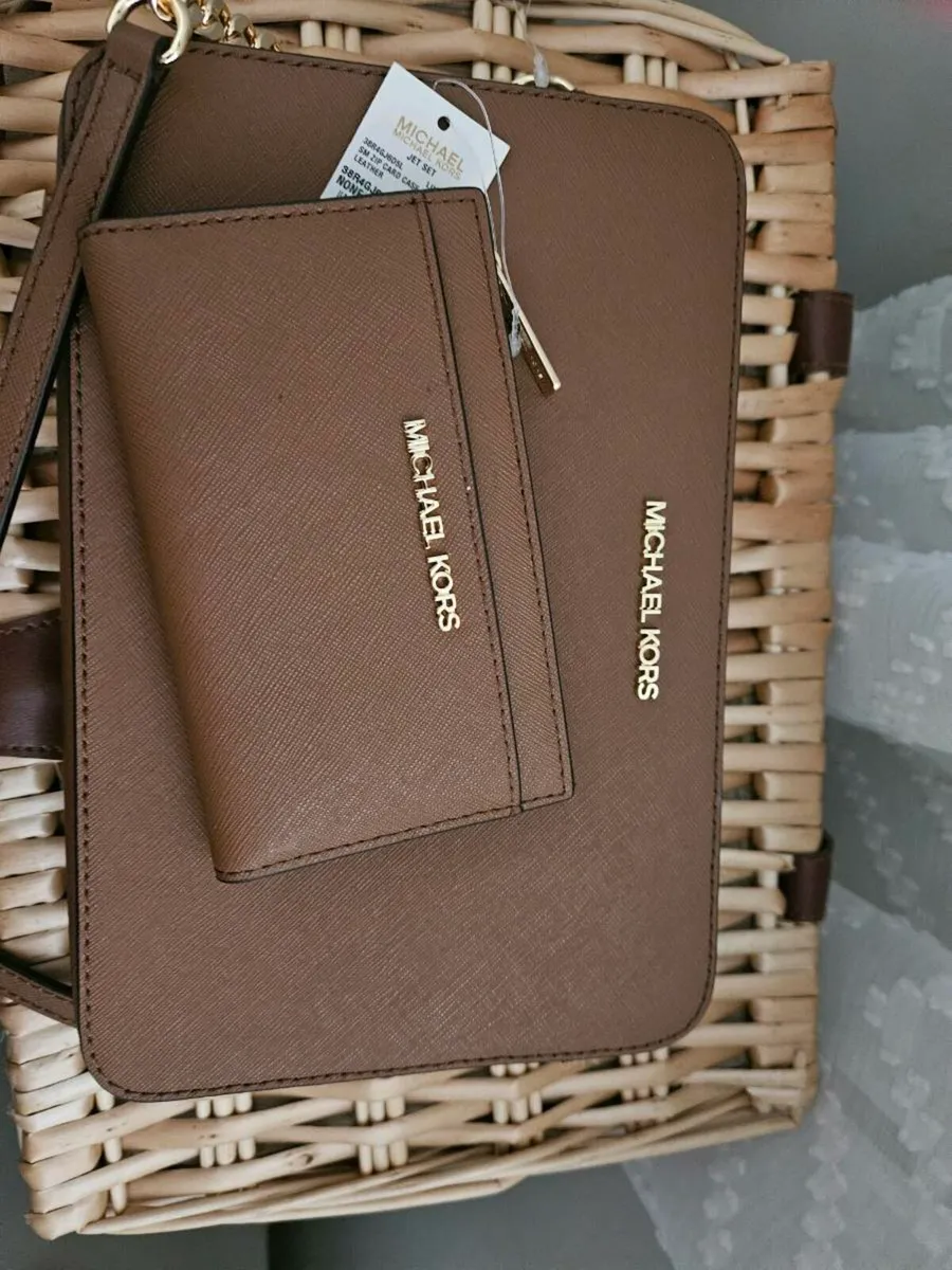 Michael kors bag and wallet - Image 1