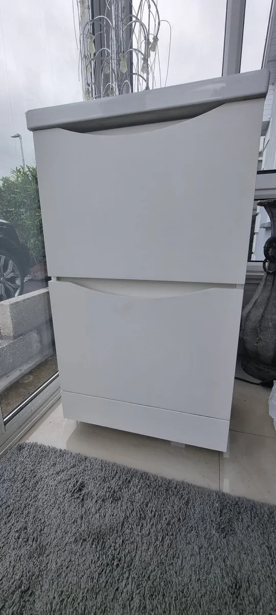 Vanity unit - Image 1
