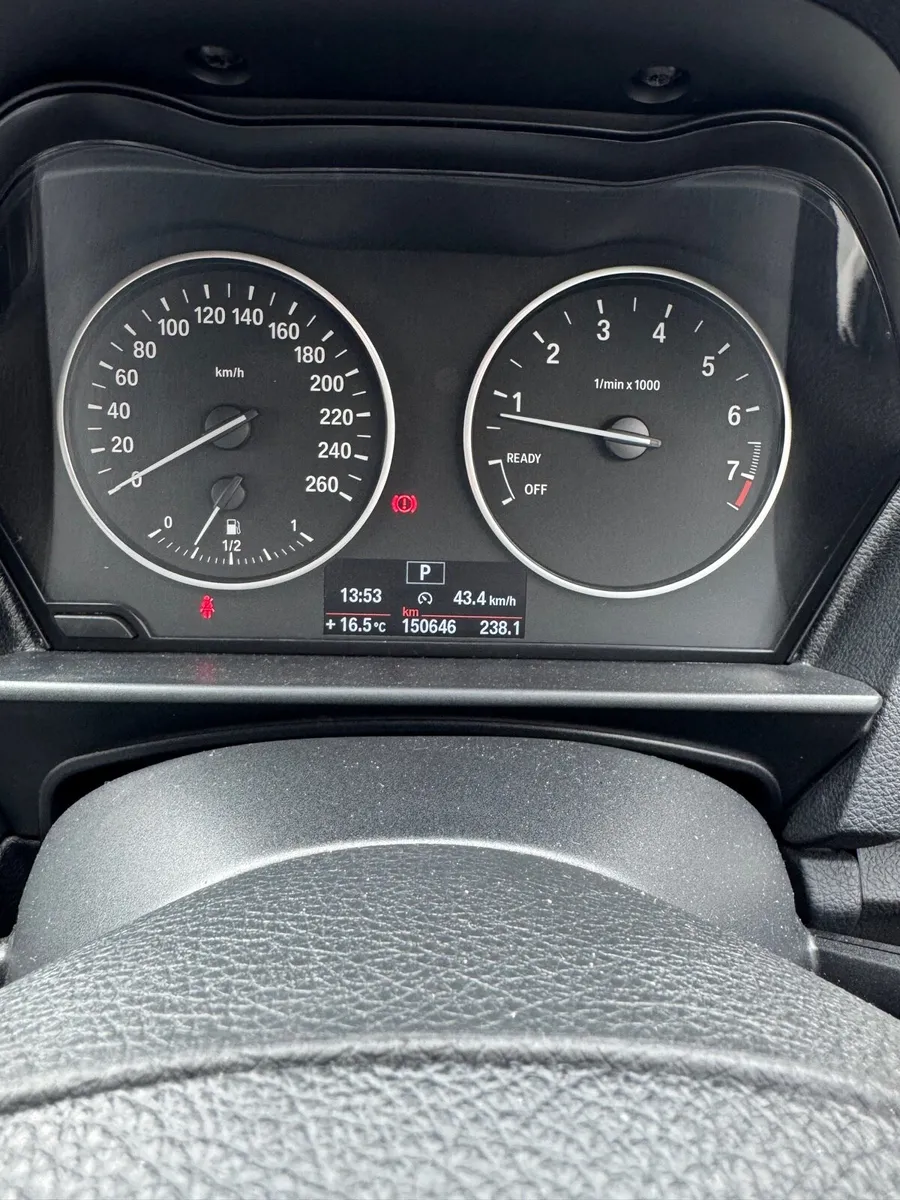 BMW 1-Series 2012 - Image 2
