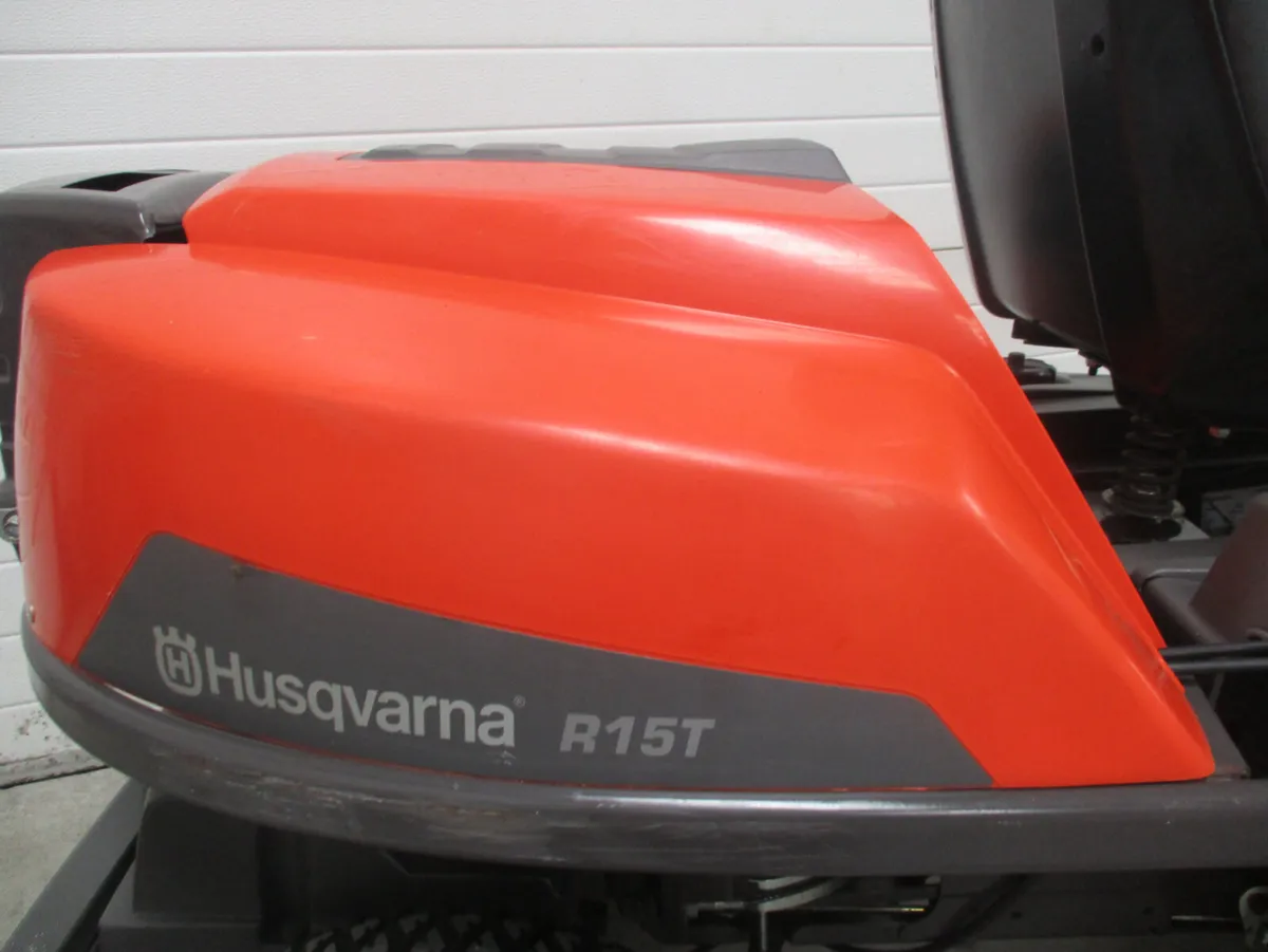 Husqvarna  Rider R15T lawnmower - Image 2