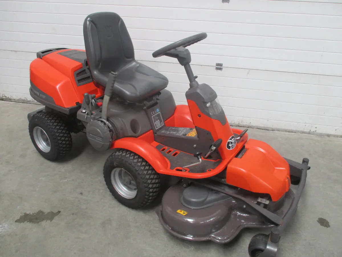 Husqvarna  Rider R15T lawnmower - Image 4
