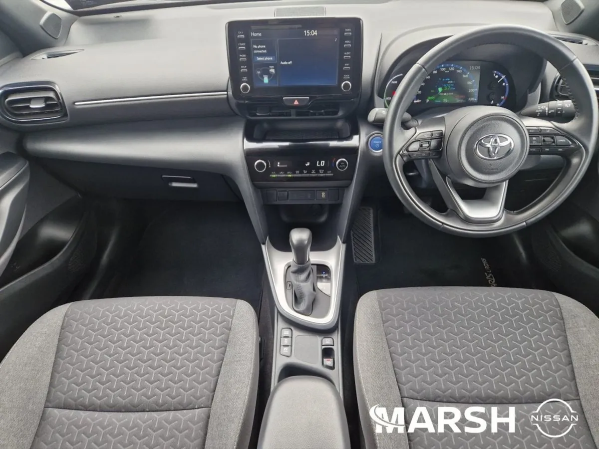 Toyota Yaris Cross Luna Sport 4DR Auto - Image 2
