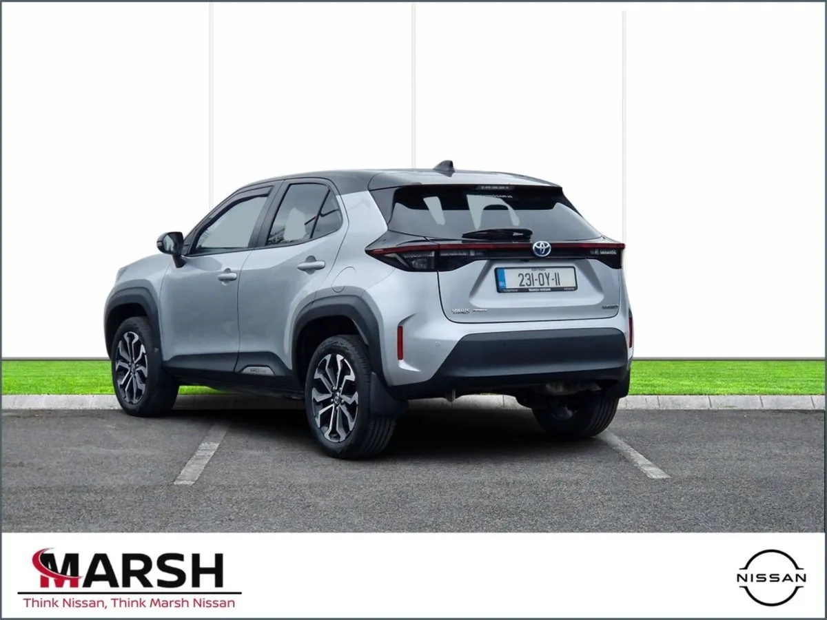 Toyota Yaris Cross Luna Sport 4DR Auto - Image 3