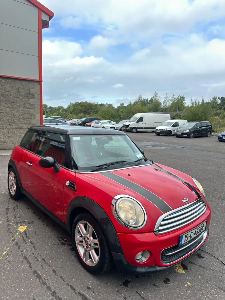 Mini Cooper - Image 1