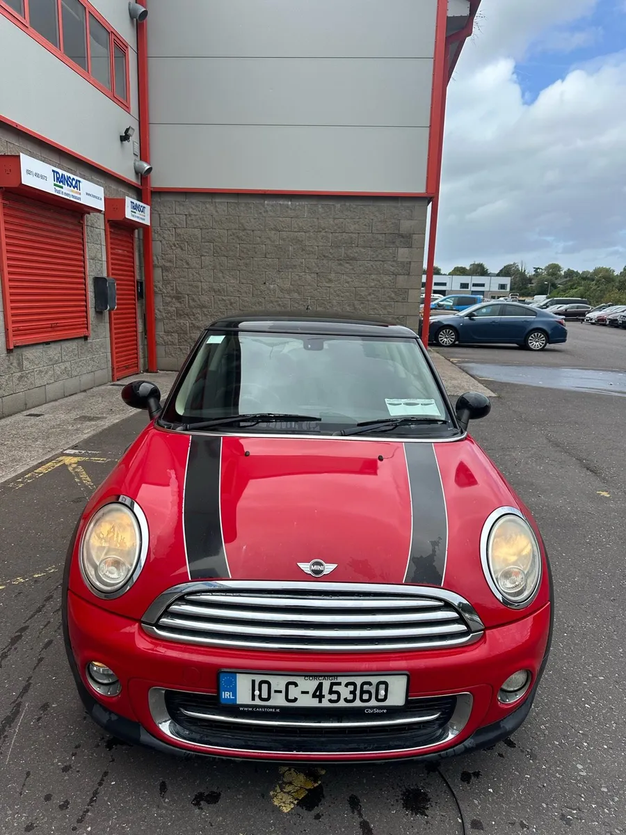 Mini Cooper - Image 2