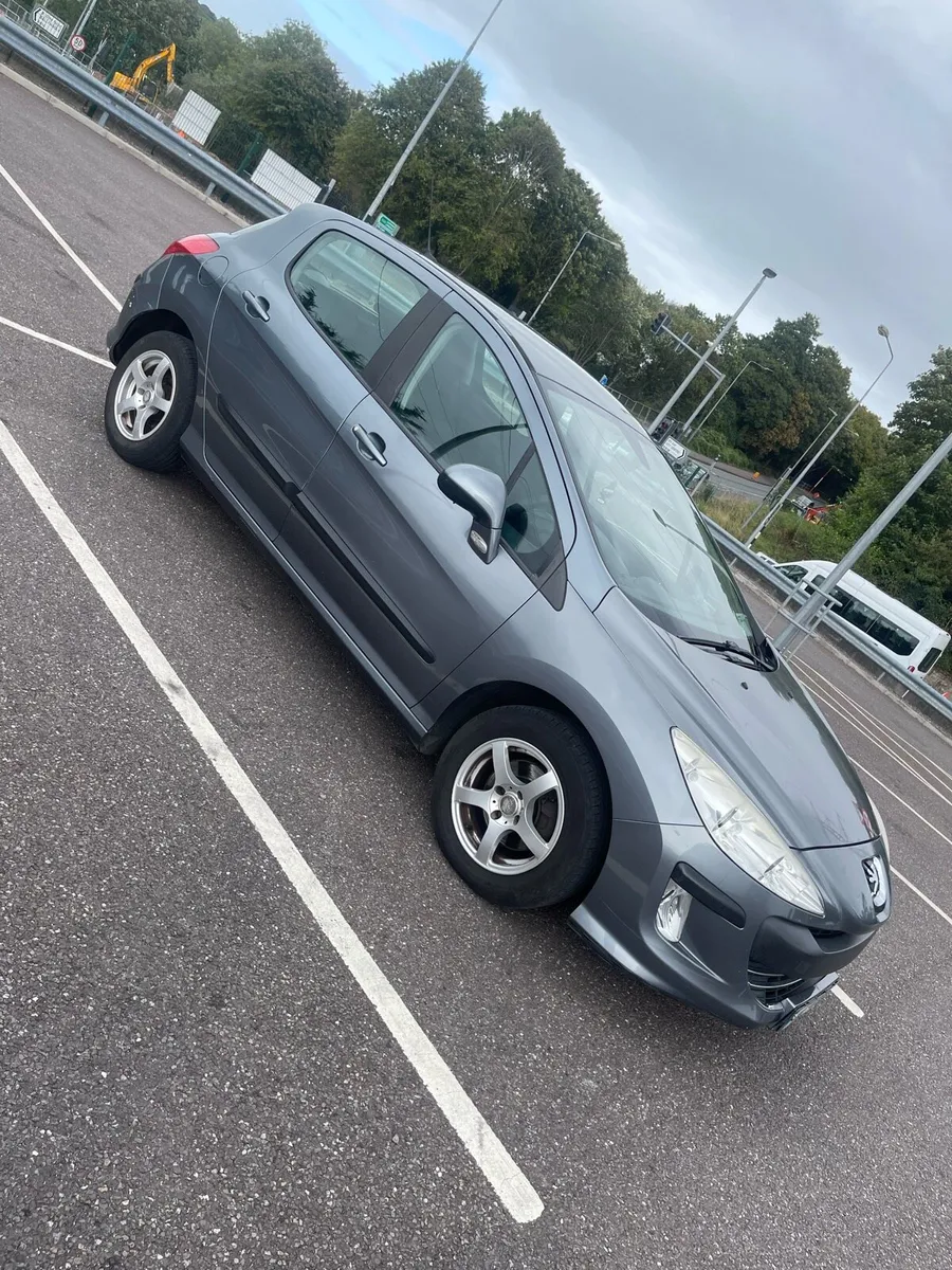 Peugeot 308 NCT & TAX - Image 1