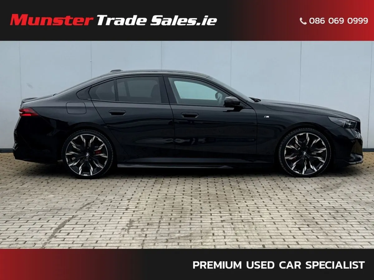BMW 5 Series 530e M Sport Pro Pack - Image 4