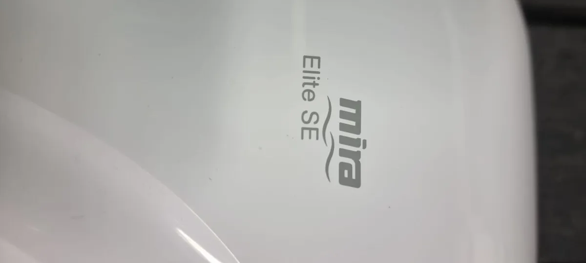 Electric shower - Image 4