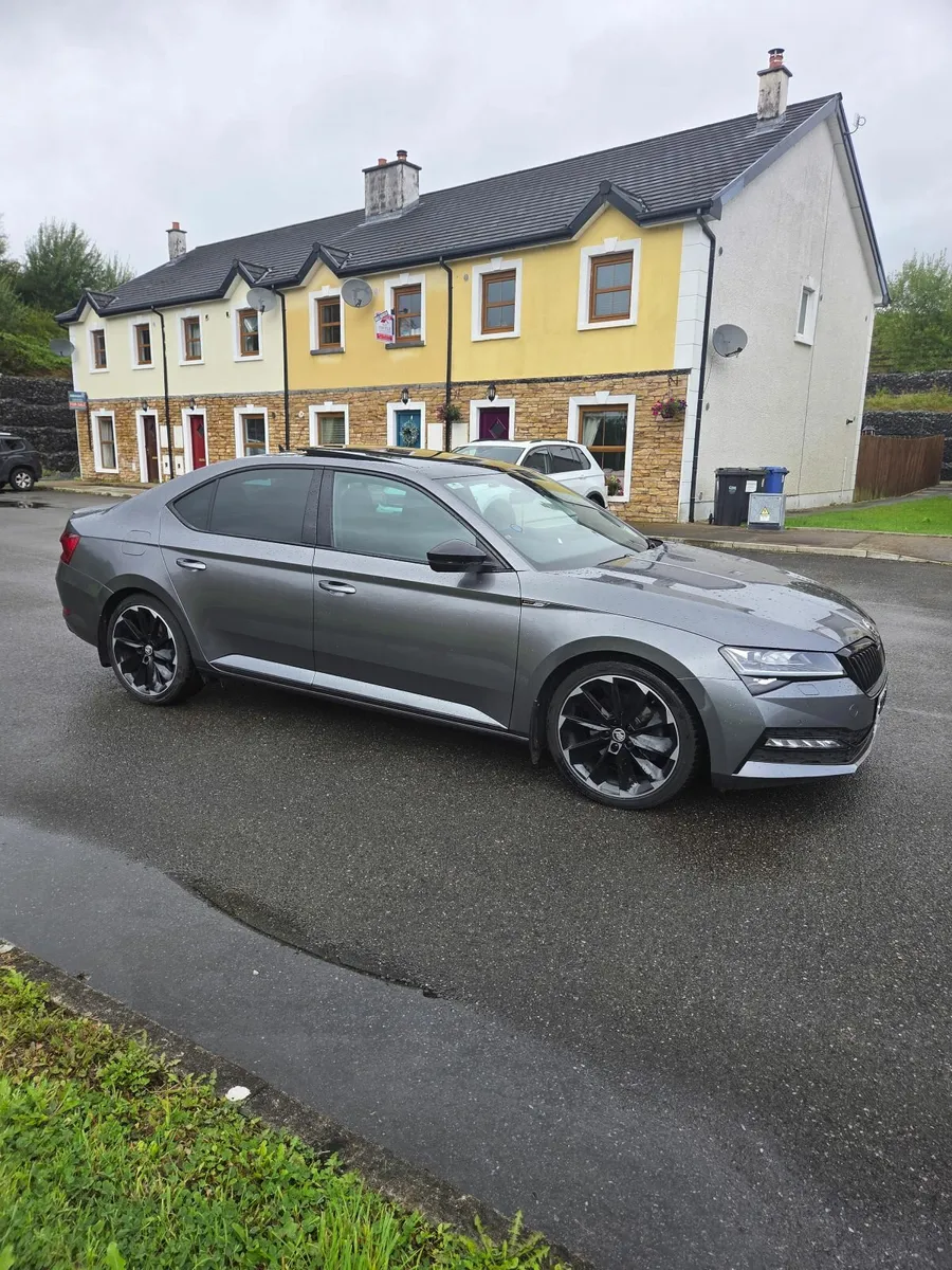 Skoda Superb SPORTLINE 2.0 TDI 150HP DSG - Image 2
