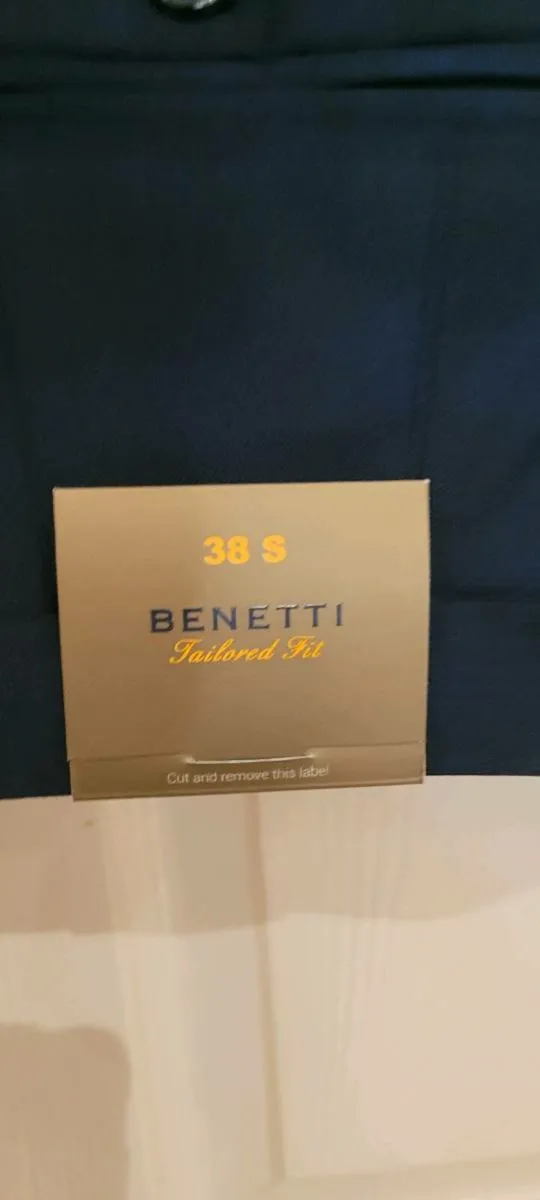 Benetti Suit - Image 4