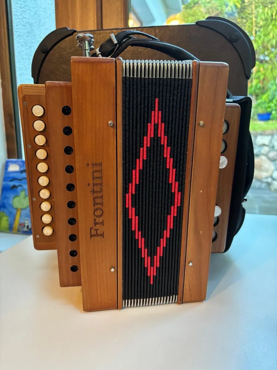 Melodeon - Frontini - Image 1