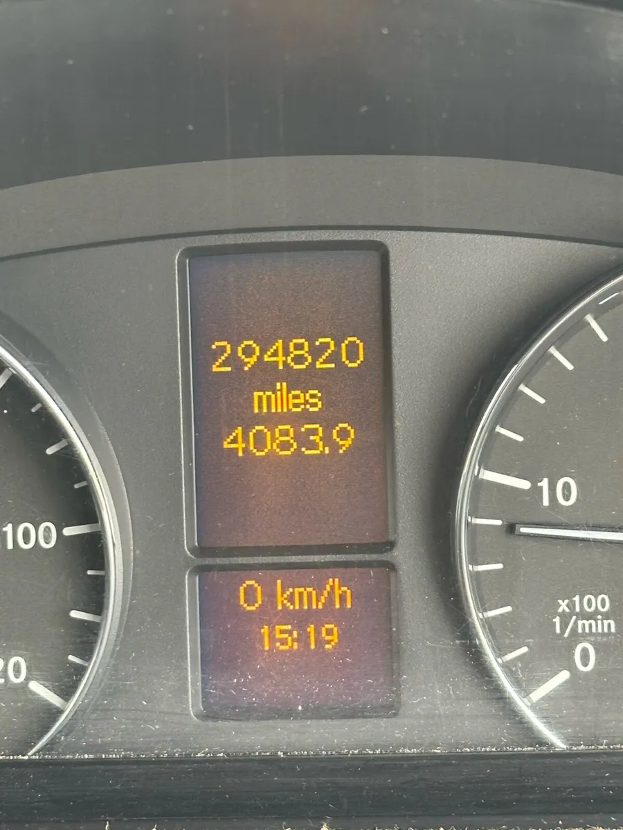 Mercedes sprinter - Image 4