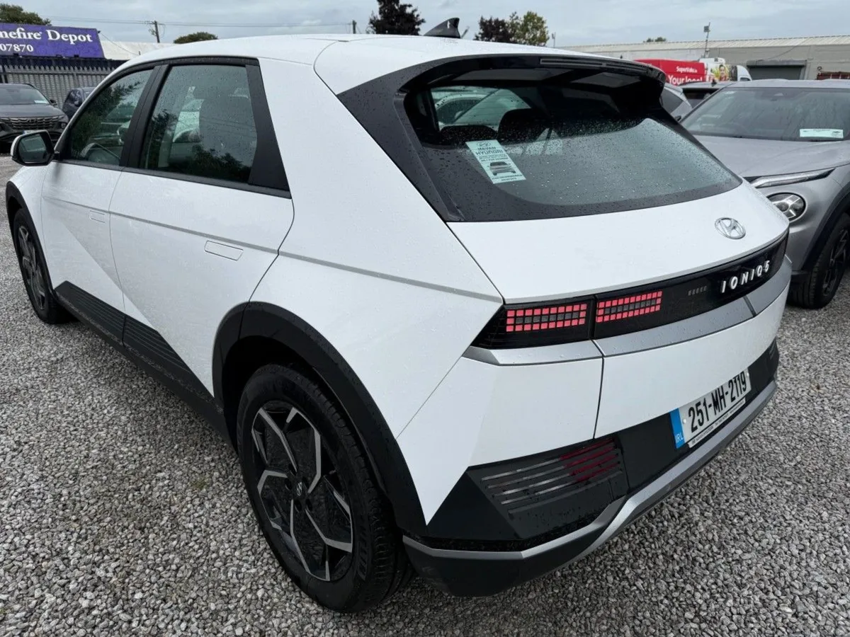 Hyundai Ioniq 5 58kw Aurora  demo Sale Delivery M - Image 4