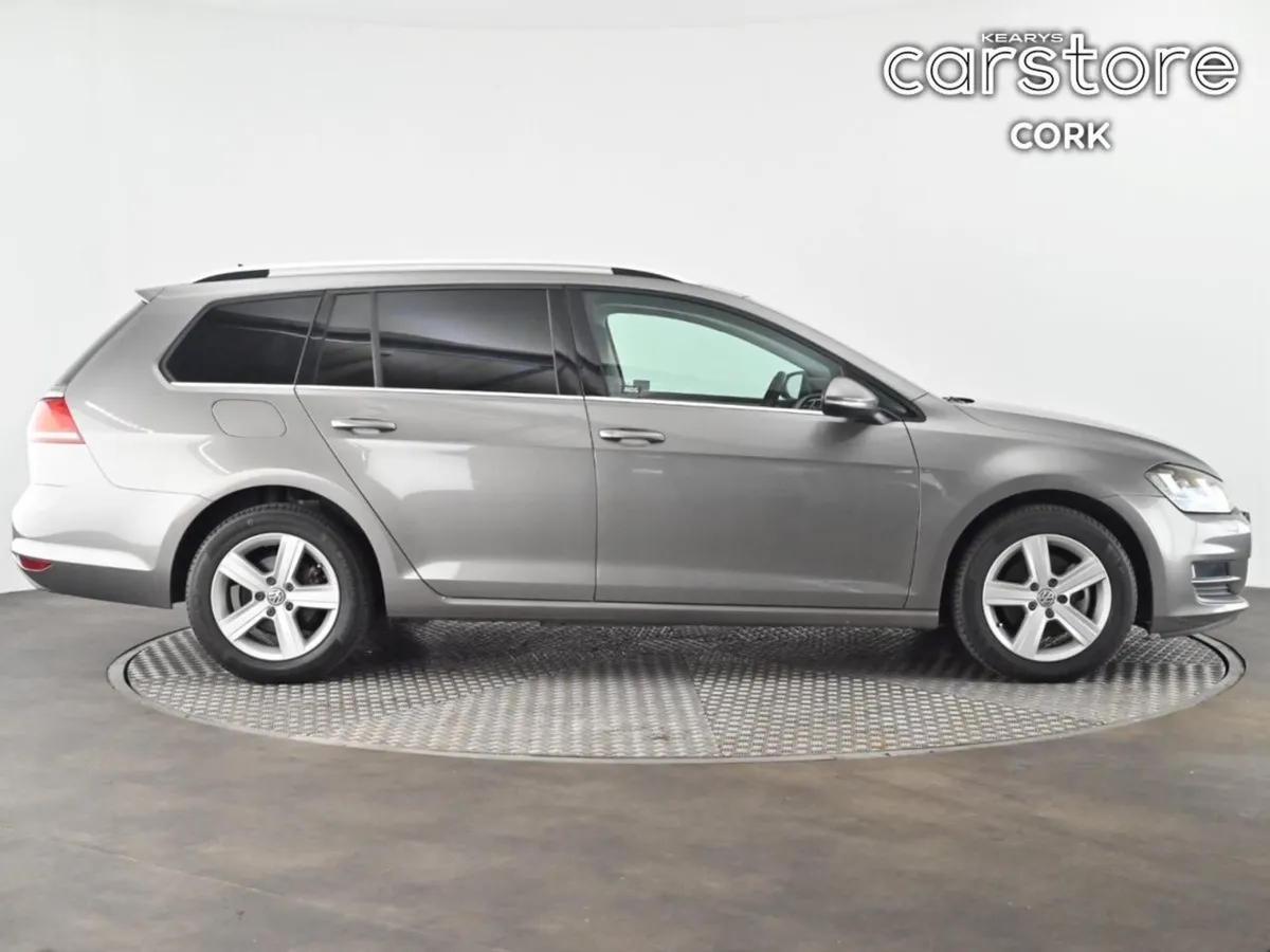 Volkswagen Golf 1.2 TSI 85hp Estate - Image 3