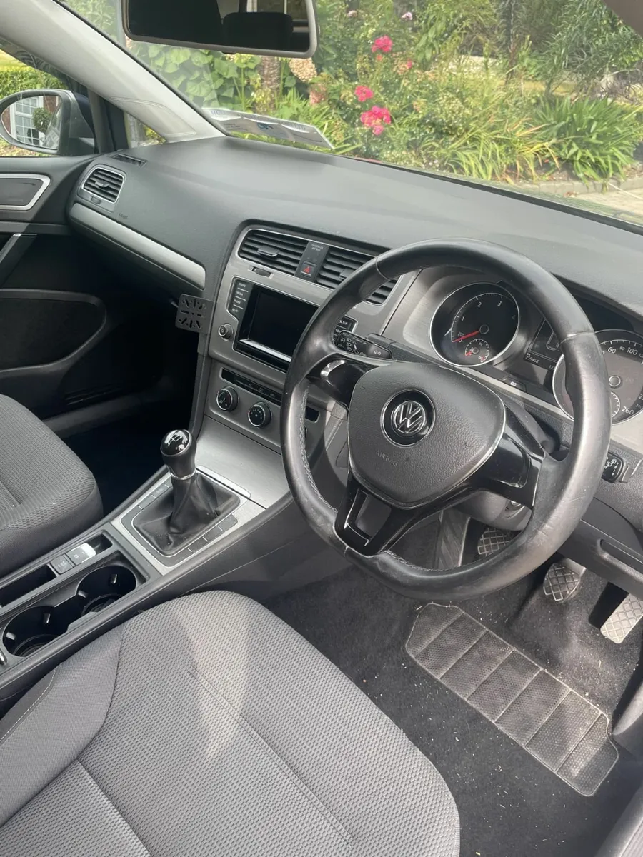 Volkswagen Golf 2014 - Image 3
