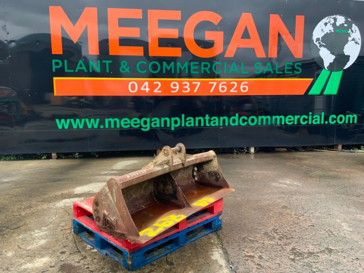 60" RHINOX GRADING BUCKET....45mm PINS....268-60. - Image 1
