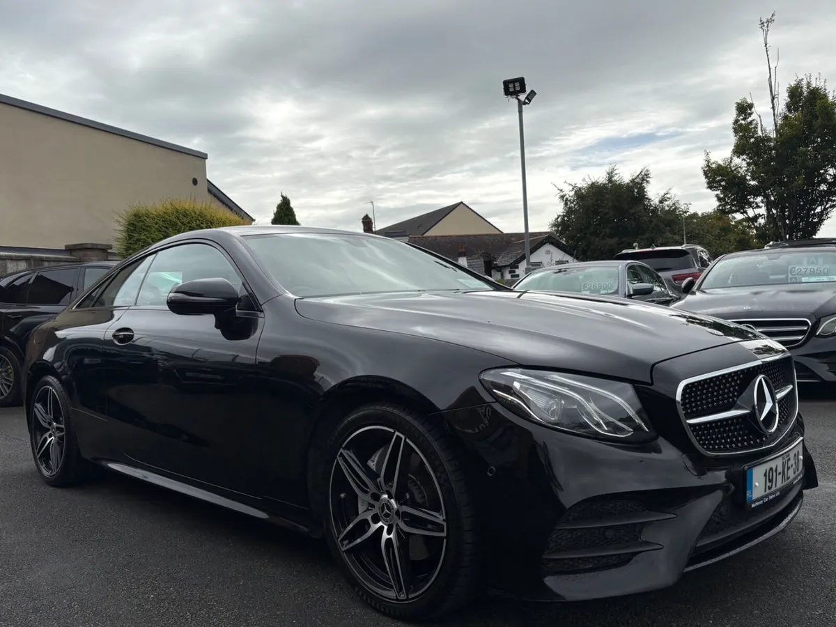 191 Mercedes-Benz E220 Coupe AMG Sport Night Pack - Image 3