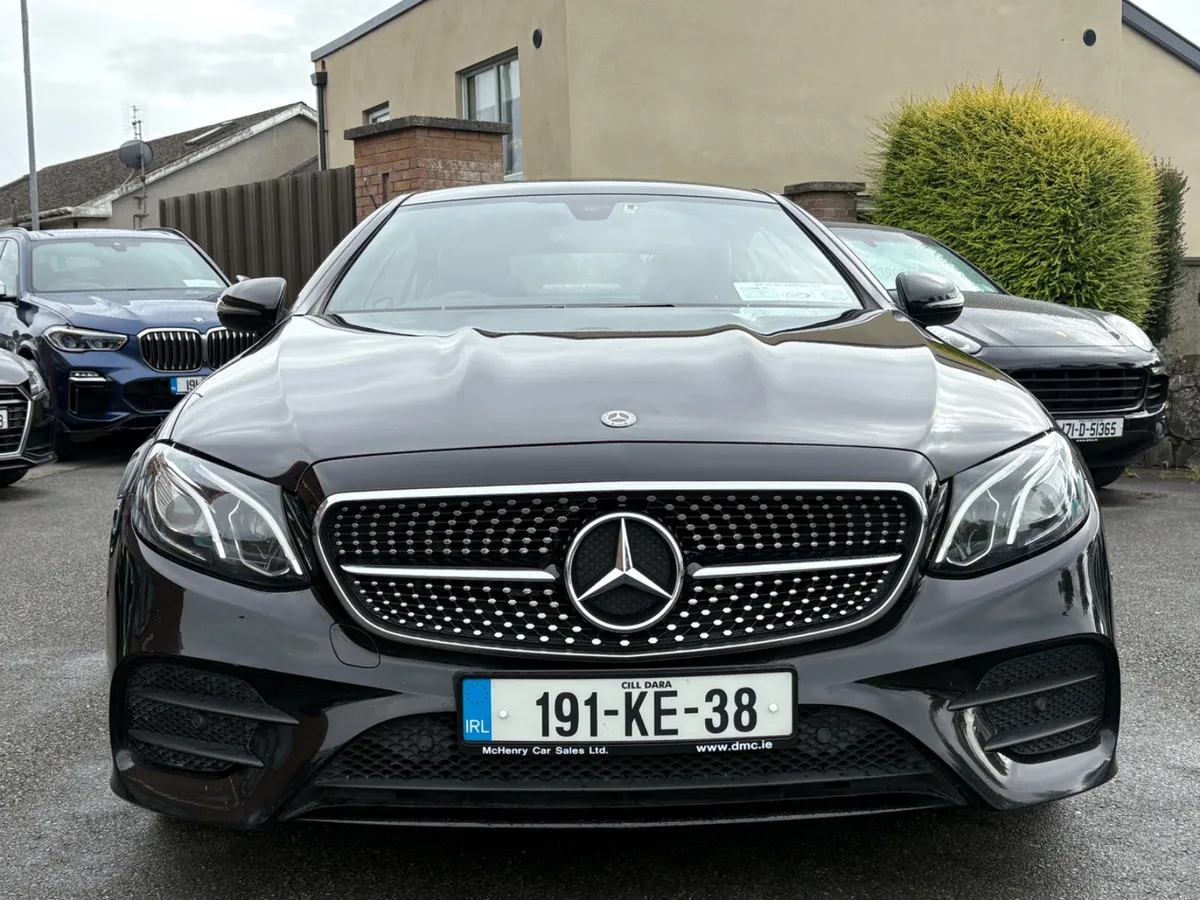 191 Mercedes-Benz E220 Coupe AMG Sport Night Pack - Image 2