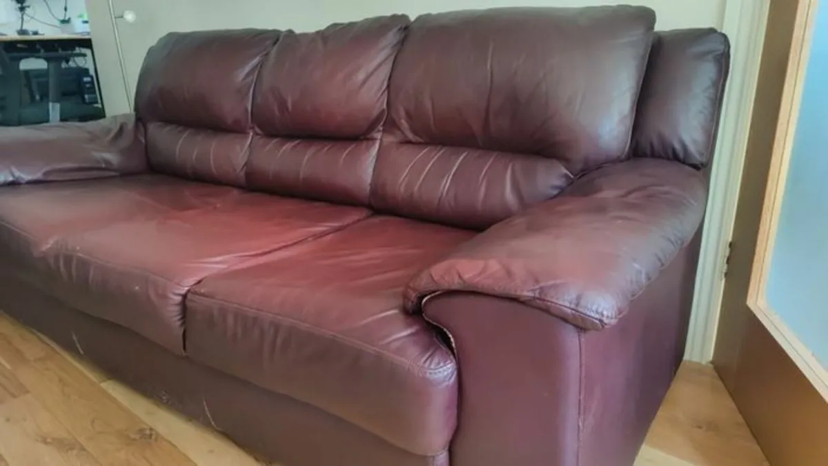 FREE 3 Seater Sofa - Image 1