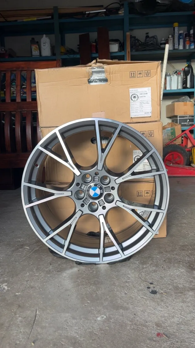 Brand new set of veeman to suit 3 series BMW