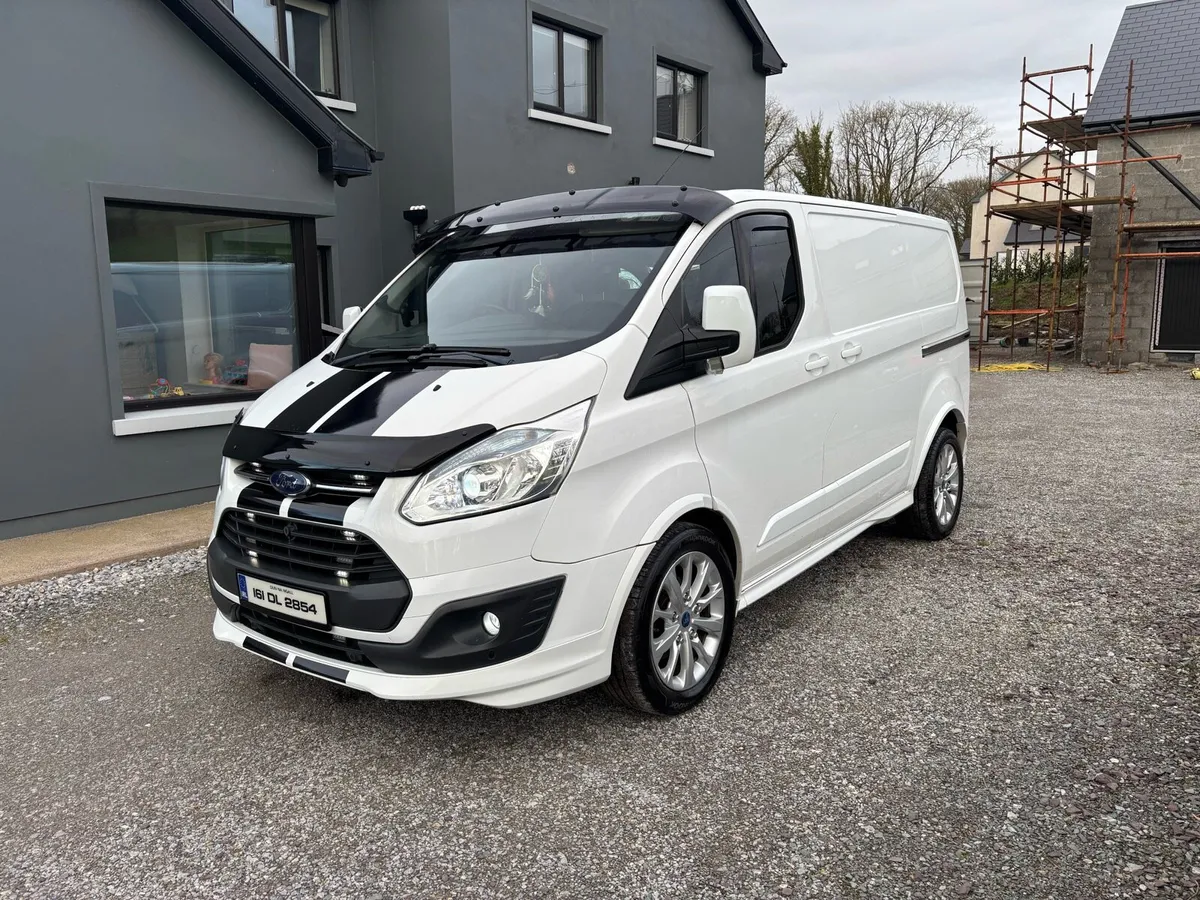 Ford Transit Custom Sport - Image 2