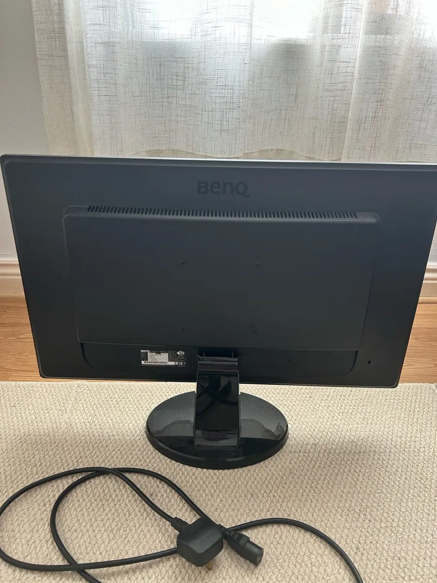 BenQ GL2450 24” LED monitor - Image 2