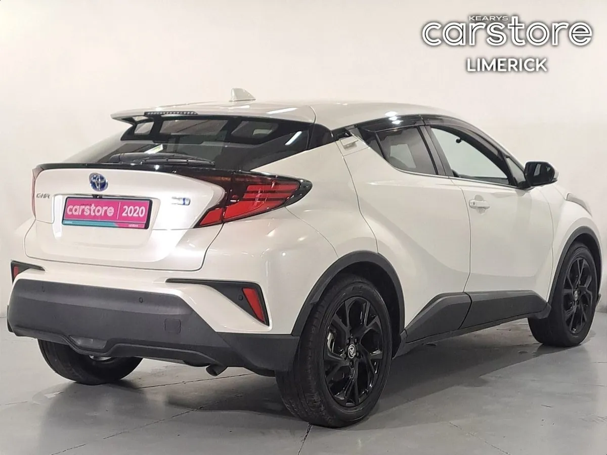 Toyota C-HR 1.8 PET Hybrid Auto - Image 3