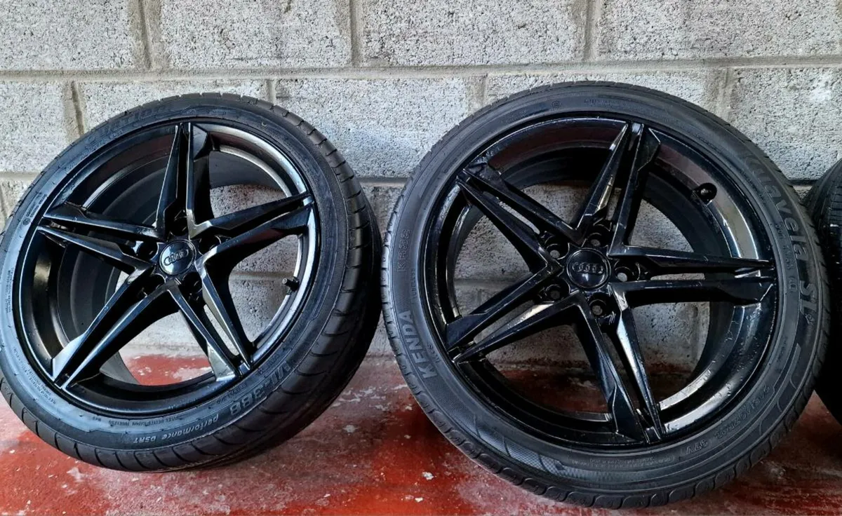 Audi A4 S-Line 18" Alloys - Image 4