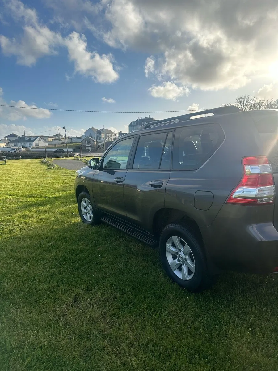 Toyota Landcruiser - Image 3