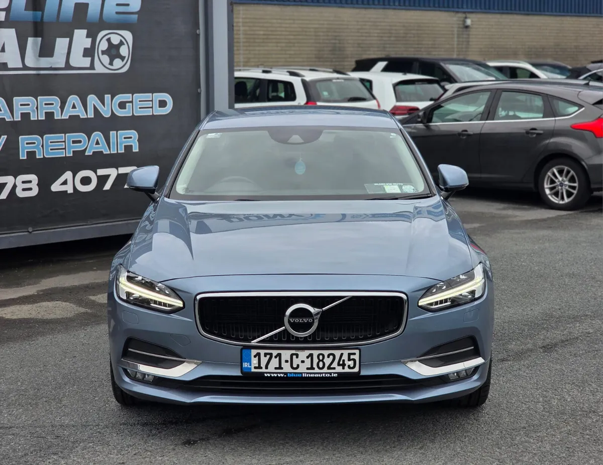 Volvo S90 D4  Momentum 190bhp  2.0 Diesel Auto - Image 2