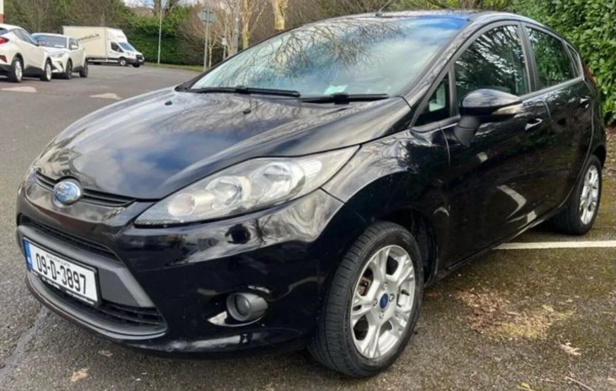 Ford Fiesta - Image 1