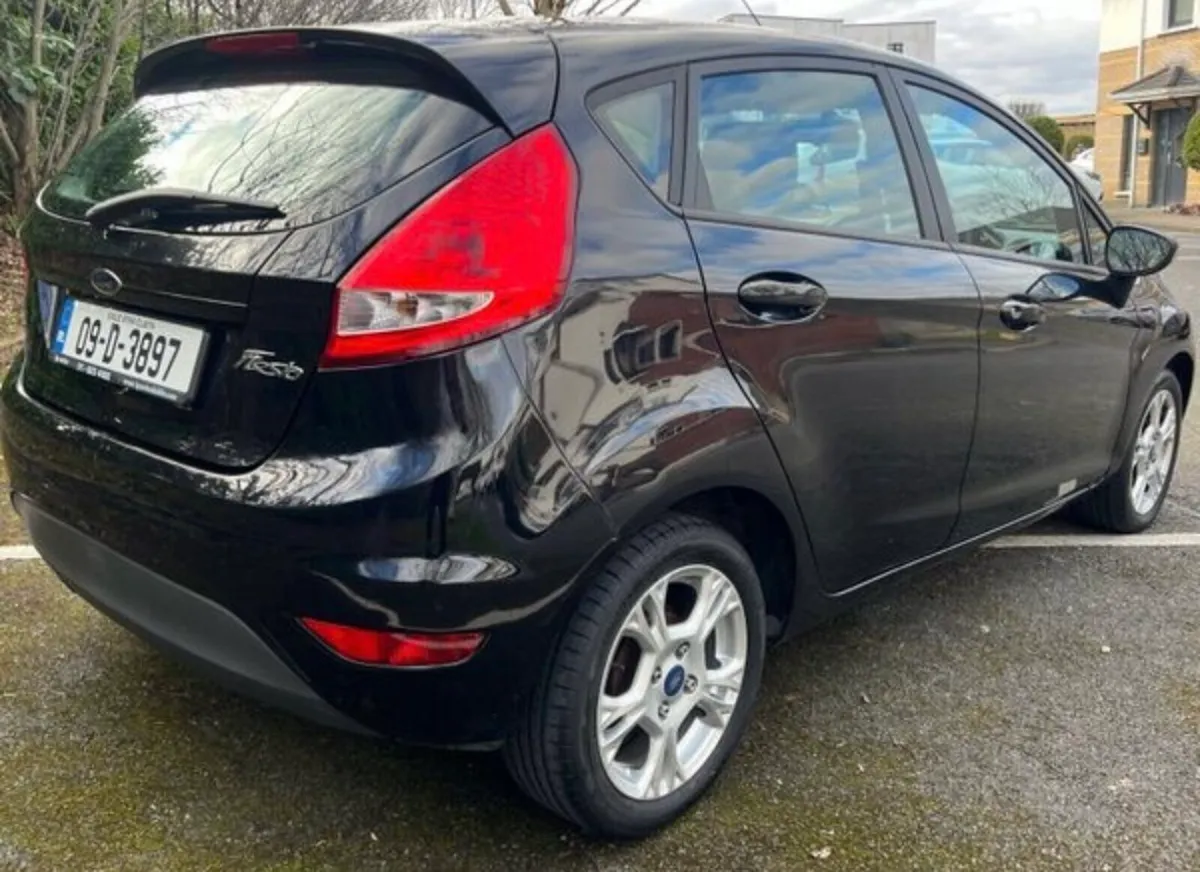 Ford Fiesta - Image 3